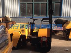 注意保养，延长小型压路机寿命