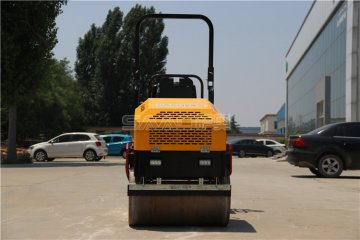 轮胎式压路机和钢轮式压路机的区别，你知道几