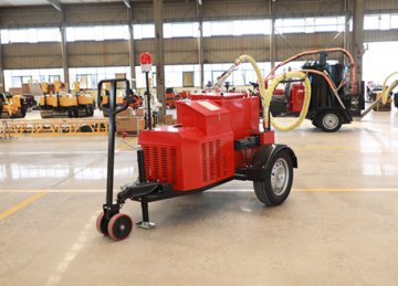 大容量灌缝速度快的沥青灌缝机，修补路面效果